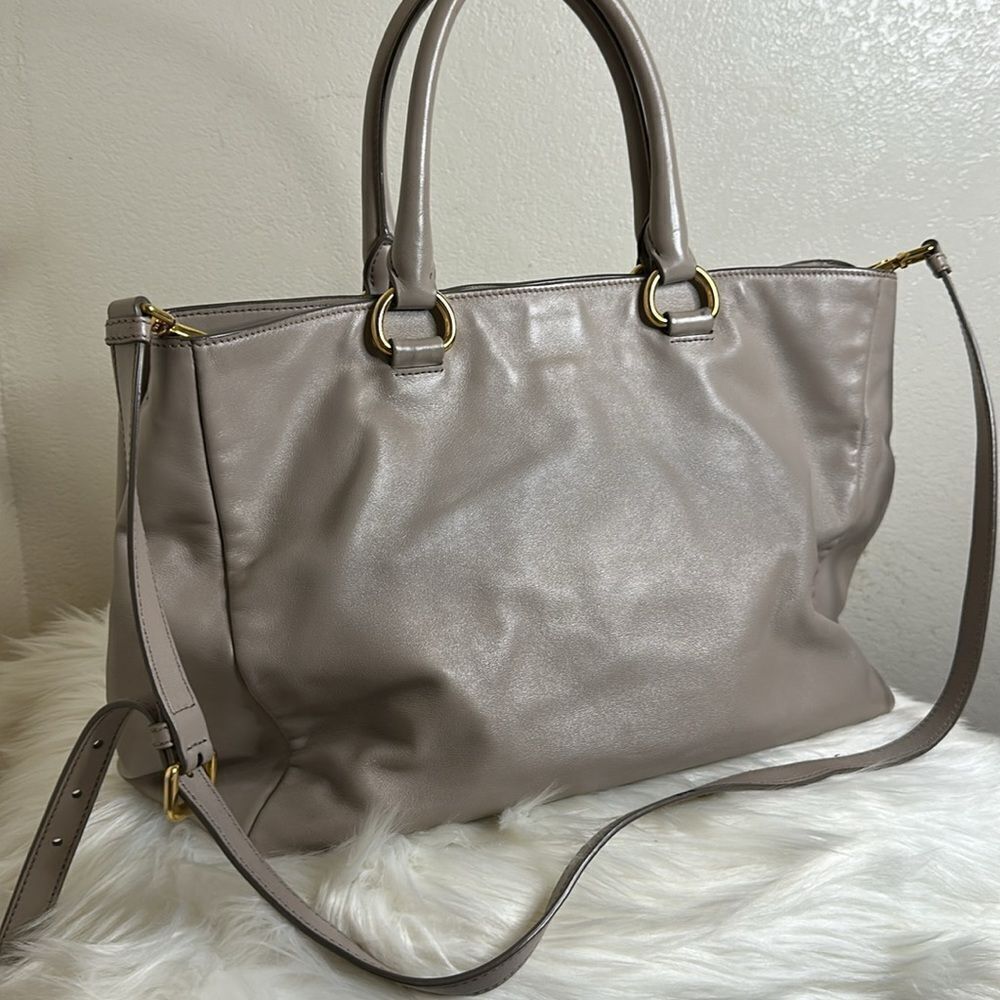 💯Authentic Prada Two-way Tote Bag🍀 - Picture 10 of 17